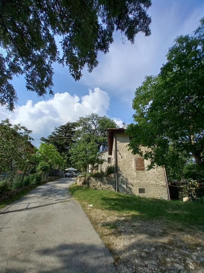 Апартаменты Casina La Quercia Санта-София Экстерьер фото